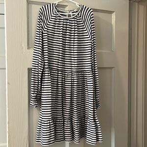 Navy stripe j crew kids long sleeved dress. Size 8/9